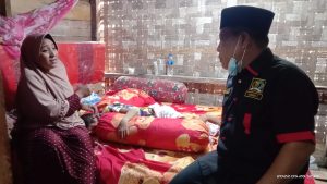Sahdana, Spd Berikan Bantuan Biaya Pengobatan dan Sembako Kepada Salah Satu Warga Kampung Karya Jaya